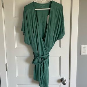 Universal standard liquid jersey wrap top. NWT.